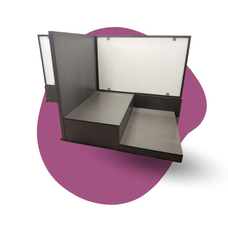 Exhibidor de Sillas y Escritorios